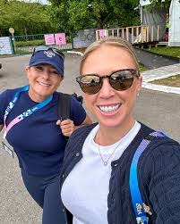 Jackie Bertram's Instagram, Twitter & Facebook