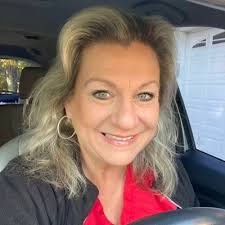 SHELLY CARTER (@oMonica7)