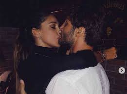 Check spelling or type a new query. Figlio Belen Rodriguez E Stefano De Martino Un Papa Speciale