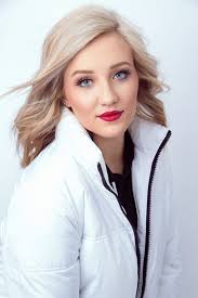 Abigail Howard Senior 2020- rebeccashepardstudios.com