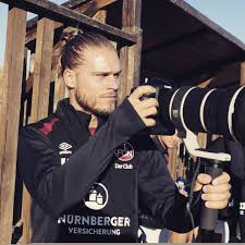 Das ist die bilanz seite vom spieler rúrik gíslason vom verein karriereende. Gefallt 2 935 Mal 38 Kommentare Rurik Gislason Rurikgislason Auf Instagram Training Camp Time To Go Back Future Boyfriend Dream Team Good Looking Men