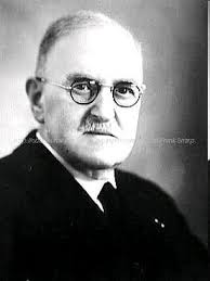 Obsolete Technology Tellye !: PHILIPS 26C566 GOYA 566 (PHILIPS K11) YEAR  1976.