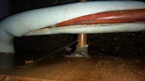 Compared to iron pipes they have smoother inner surfaces and therefore are less prone to incrustations from limescale or other foreign substances in the water. Odd Pinhole Leak In Copper Pipe Selective Electrolytic Corrosion Youtube