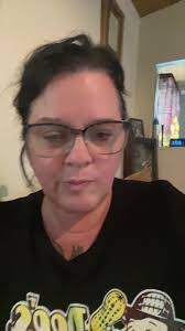 Deanna Barker's Instagram, Twitter & Facebook