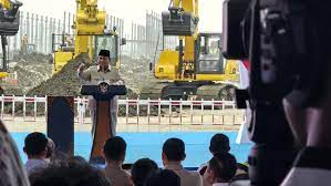 Prabowo Resmikan Groundbreaking Industri Baterai EV Terintegrasi di  Karawang - Akurat