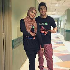 Download lagu dia semanis honey muzikal (1.39 mb) dan streaming kumpulan lagu dia meletop: 7 Dia Semanis Honey Muzikal Ideas Hari Hari Hani Hijab