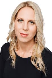 Rebecca Dawson's Instagram, Twitter & Facebook