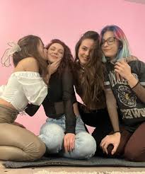 Foxy Laura Nude Leaks 5 Media Free | Of CelebExposed