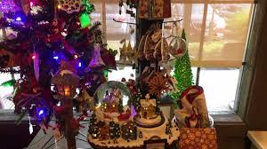 Want to pick up some pies for christmas dinner? Cracker Barrel Christmas Decorations In August 2017 Youtube