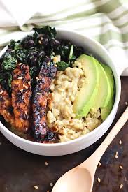 Sweetened with brown sugar and packed with rolled oats and dried coconut, there is not much that can beat a good oatmeal cookie! 10 Cozy Vegan Oatmeal Recipes For Breakfast Emilie Eats