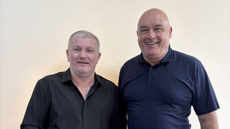 Ricky Hatton's long-time manager says 'I firmly believe he didn't intend to  do it' as he reveals the horrific moment he found the former boxer dead at  his home aged 46 :