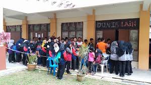 Things to do near galeri dato' onn batu pahat. Rumah Hantu Dan Karaoke Smk Dato Onn Batu Pahat Johor Facebook