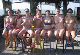 Group Flashing Tits | Sex Pictures Pass