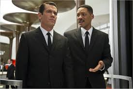 The film is the sequel to the 2002 film men in black ii released on may 25, 2012. Kinocharts Men In Black 3 Weiterhin An Der Spitze Www Sn Online De