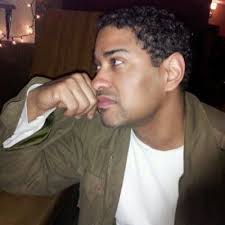 eddie baez jr (@theartistb)