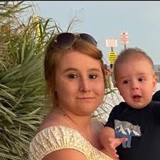 Jewell Self and Dale Synamon's Wedding Website