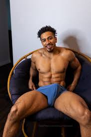 TW Pornstars - TheShawnRaymond. Twitter. Wheres the craziest place youve  ever had sex? 🤔. 7:43 PM - 7 Feb 2023