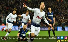 Christian eriksen sorride con la sua nazionale: Gol Christian Eriksen Tunda Langkah Inter Milan Ke 16 Besar Page 2 Olahraga Jpnn Com