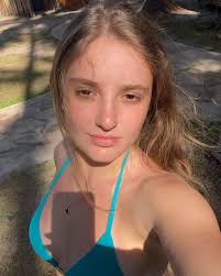 Amanda Lanzarin (@amandalanzarin) • Instagram photos and videos