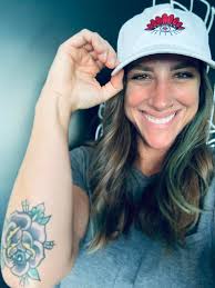 Elizabeth Baltazar's Instagram, Twitter & Facebook