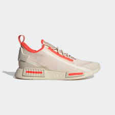 Lace up adidas beige nmd_r1 gear for a neutral look with breathable uppers and responsive cushioning. Beige Nmd Nmd R1 Adidas Deutschland