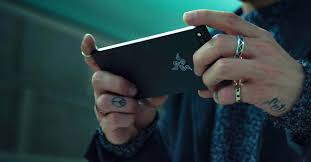 The razer phone 2 is powered by a qualcomm sdm845 snapdragon 845 (10 n. Razer Phone 2 Antutu Geekbench Benchmark Results Are In Revu