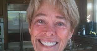 Kara Ely's Instagram, Twitter & Facebook