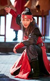 Bts' v makes his stunning acting debut as an aristocrat in hwarang: Episode 1 9 2017