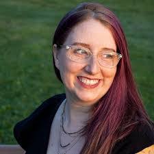 Sarah Pettigrew's Instagram, Twitter & Facebook