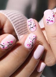 75 ideas de diseños de uñas con flores decoradas para aprender hacer paso a paso. Diy Disenos De Unas Con Flores Que Puedes Hacer Facilmente En Casa