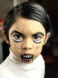 Download the perfect black and white face pictures. Face Painting Ideas For Halloween How To Face Paint Kit Kraft