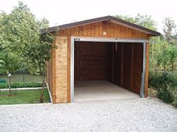 Vendiamo, casette in legno , garage in legno , bungalow in legno , box in legno , di varie misure e prezzi , spediamo in tutta italia con nostro trasportatore di fiducia. Realizzazione E Vendita Box Auto Arcover In Legno Per Auto E Pergolati Edil Garden Brescia Bergamo Verona