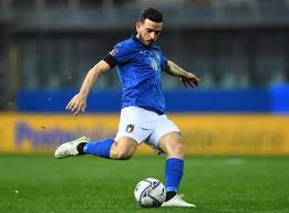 Intanto chi ha preso la prima decisione ufficiale è il Roma Florenzi Convocato Per Il Ritiro In Portogallo Mercato Calciomercato Com
