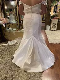 Over Bustle On Mermaid Wedding Gown Wedding Dress Bustle Wedding Gown Bustle Wedding Dresses