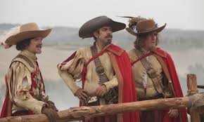 I tre moschettieri ha come data della vicenda il 1625, quando charles d'artagnan parte alla volta di parigi con una lettera di raccomandazione che si rivolge al signor de tréville. Tutti Per 1 1 Per Tutti I Tre Moschettieri Di Genovesi Tornano Sky