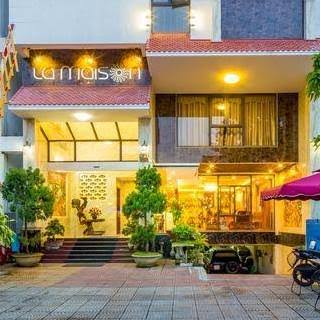 La Maison Danang Beach Hotel