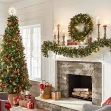 Find wholesale christmas garland at a fraction of the cost when shopping at dollardays. The 8 Best Christmas Garlands Of 2020