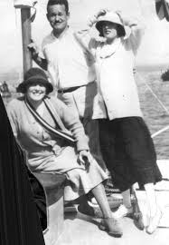 Fatty arbuckle and mabel normand on the set of fatty and mabel adrift, 1916. Mabel Normand Stummfilm