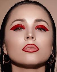 11 Devil Makeup Looks For a Hot Halloween