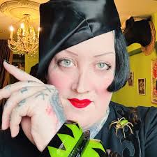 RE YOU A PROUD MEMBER OF THE SPIDORA FAN CLUB????😱😍​​​​​​​​ ​​​​​​​​ We  are! We are lucky enough to have this couturier par excellence among our  Saucer Banglers 🥳🤩 Wow. Chuffed!​​​​​​​​ ​​​​​​​​ xoxoxo @