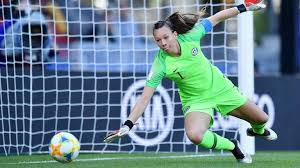 El torneo se jugará entre el entre el 4 y 10 de marzo de 2020 y los rivales a enfrentar son las selecciones de ghana, kenia e. Christiane Endler Se Llevo Todos Los Elogios En El Debut De La Roja