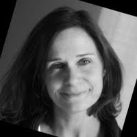 700+ profilů „Skerrett“