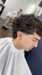 Sure low tapers don’t “last long” but damn do they look good!  🤌🏻😮‍💨🙏🏻💈🫡 #gusfades #laredobarber