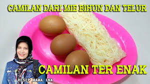 Siapkan wadah mixer, lalu masukkan milo bubuk, telur, dan kental manis. Olahan Dari Mie Bihun Dan Telur Jadi Camilan Ter Enak Di Kota Ku Youtube