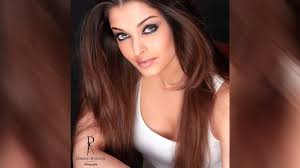 The families appeared to have come together in puducherry, in tamil nadu. Aishwarya Rai Bachchan Hd Wallpapers Latest Aishwarya Rai Bachchan Wallpapers Hd Free Download 1080p To 2k Filmibeat