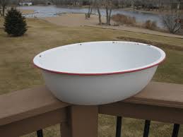 Free shipping on orders of $35+ and save 5% every day with your target redcard. Vintage Enamelware Baby Bath Tub 17 X 13 Oval Wash Pan Basin Planter Garden Tub Dish Pan Red Rimmed Primit Vintage Enamelware Baby Bath Tub Enamelware