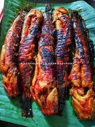 Bagi anda yang menyukai mahupun tidak menyukai ikan keli anda patut mencuba resepi ikan keli bakar ini. Saya Suka Masak Ikan Keli Bakar Ayam Bhn2nya Bwg Besar ÙÙŠØ³Ø¨ÙˆÙƒ
