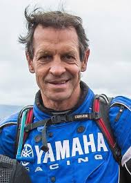 11 motorcycle racers into Hall of Fame