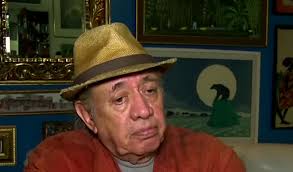 La Pluma & La Herida: Héctor Mora, el viajero que nos dio a conocer el mundo