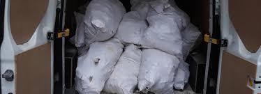 Si Vous Achetez Des Sacs A Gravats Pensez A Ecodrop Pour Leur Evacuation